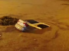 泡水車?yán)淠鲿?huì)壞嗎（汽車泠凝器可以直接用水沖嗎）
