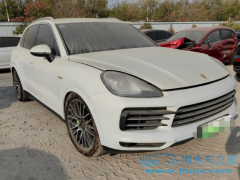 汽車泡水會不會導(dǎo)致汽車大燈總成損，應(yīng)該如何進行修復(fù)
