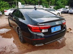 泡水車(chē)的保險(xiǎn)理賠流程是怎樣的？需要注意哪些事項(xiàng)？