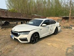 車輛熄火后發(fā)動機(jī)異響，可能的原因是什么？