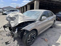 泡水車清洗費(fèi)用揭秘：你準(zhǔn)備好預(yù)算了嗎？