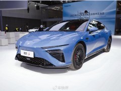 《哪吒新車：創(chuàng)新驅(qū)動(dòng)，未來出行新選擇》