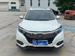 比亞迪秦PLUS，，最新優(yōu)惠大放送，最高優(yōu)惠金額達到了2萬元，價格僅需7.98萬，終身三電質(zhì)保！