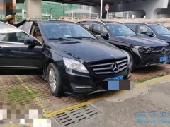 2024款奔馳威霆：豪華內(nèi)飾煥新，市場熱銷之選