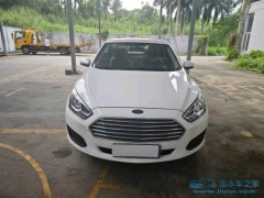 國(guó)產(chǎn)奧迪Q6L e-tron：引領(lǐng)中高端電動(dòng)SUV市場(chǎng)新風(fēng)尚