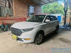 方程豹豹8：未來(lái)星艦美學(xué)下的智能越野新標(biāo)桿