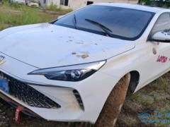 張強想買一輛泡水車他應該如何調(diào)挑選？