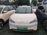 21年哪吒汽車(chē)V