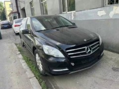 購(gòu)買泡水車需謹(jǐn)慎，用途需明確（泡水車購(gòu)買指南與潛在用途）