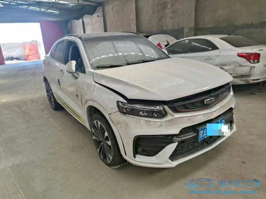 下大雨泡水車，保險(xiǎn)公司會(huì)賠嗎？-泡水車保險(xiǎn)