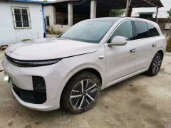 買一輛泡水車去做抵押，可行嗎？