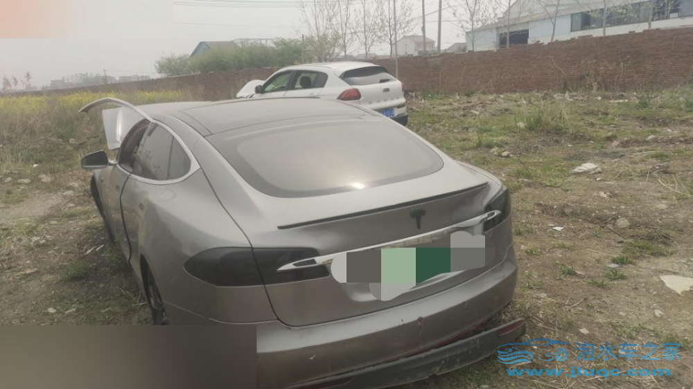 16年特斯拉MODEL S