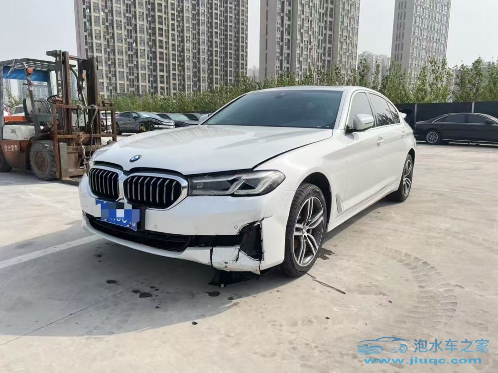 如何判斷一輛車是否泡水過？-泡水車