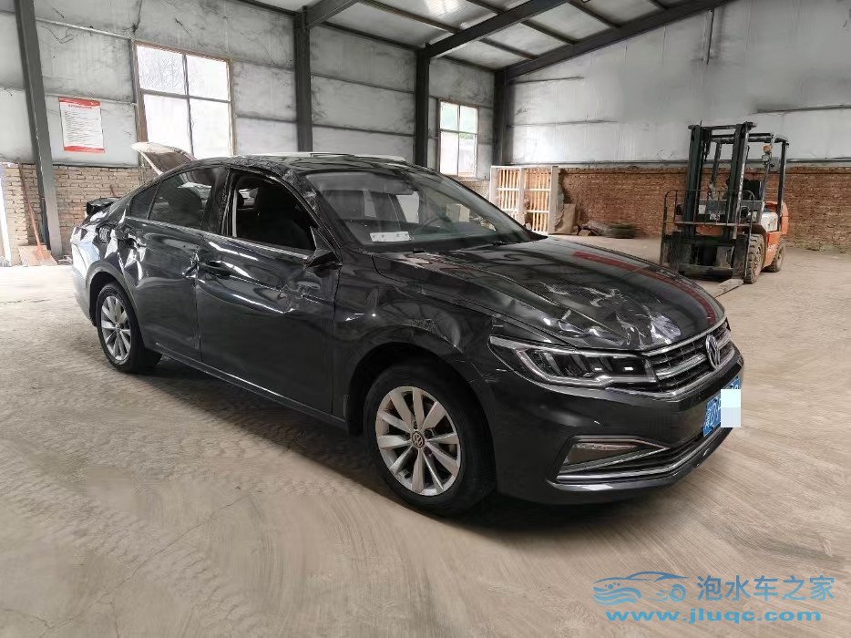 泡水車(chē)還能上保險(xiǎn)嗎？這些情況你必須了解！-泡水車(chē)保險(xiǎn)
