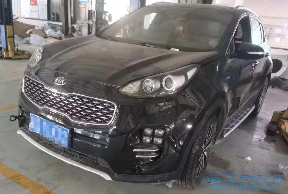 輕微涉水車是賣掉還是繼續(xù)開-泡水車出售