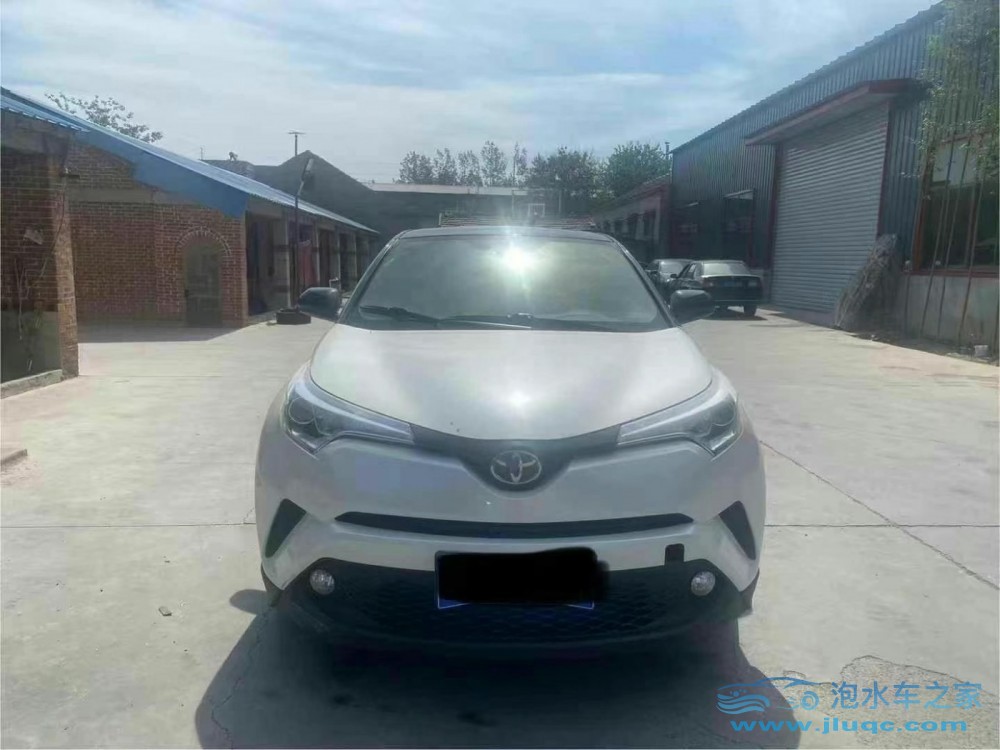泡水車第二年怎么買保險(xiǎn)？這些細(xì)節(jié)別忽視！-泡水車保險(xiǎn)