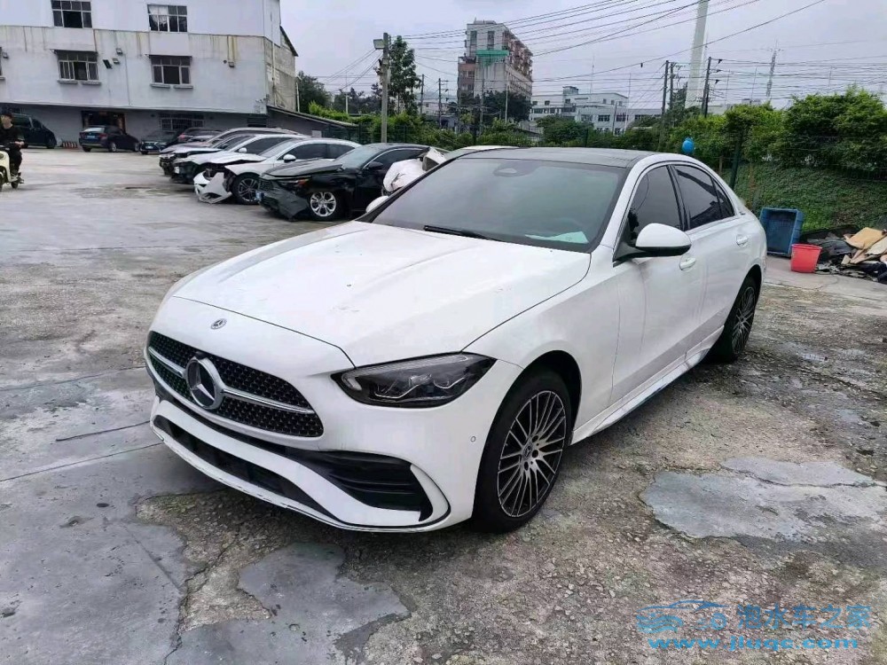 24年奔馳C泡水車