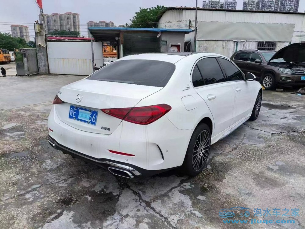 泡水車(chē)維修后如何避免二次故障？泡水車(chē)保養(yǎng)秘籍來(lái)襲-泡水車(chē)維修