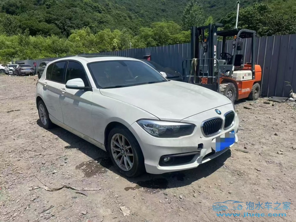 20萬的車泡水報(bào)廢賠多少？看懂保險(xiǎn)賠付邏輯很關(guān)鍵-泡水車