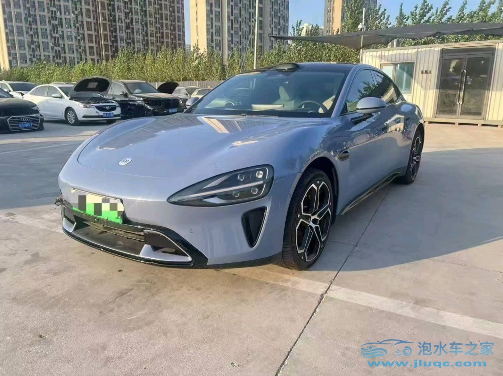 24年小米SU7