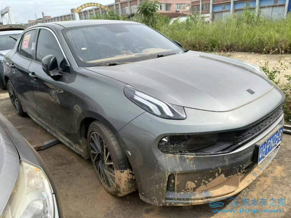 22年領(lǐng)克03