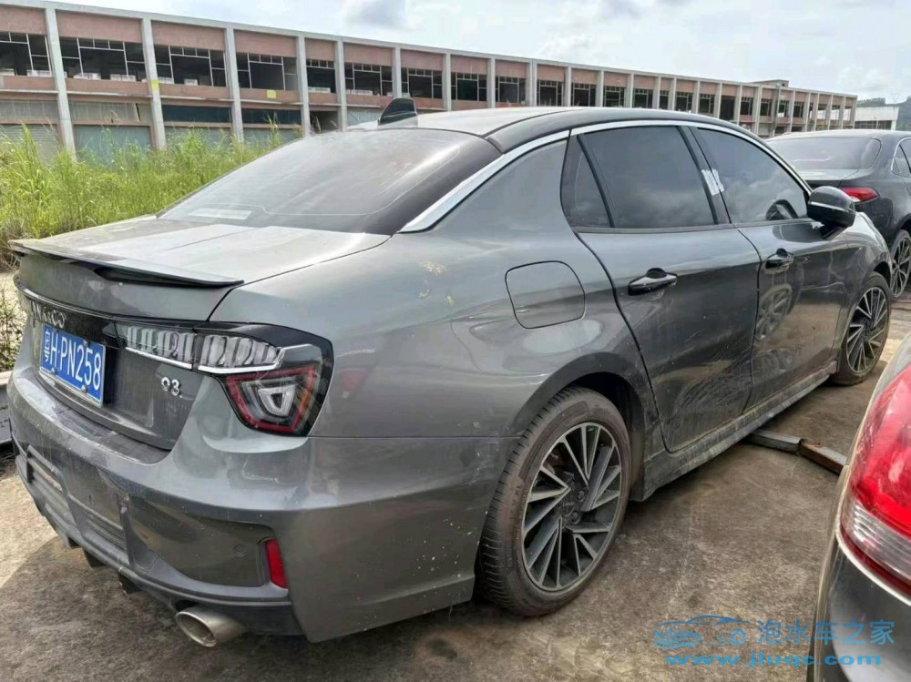 22年領(lǐng)克03