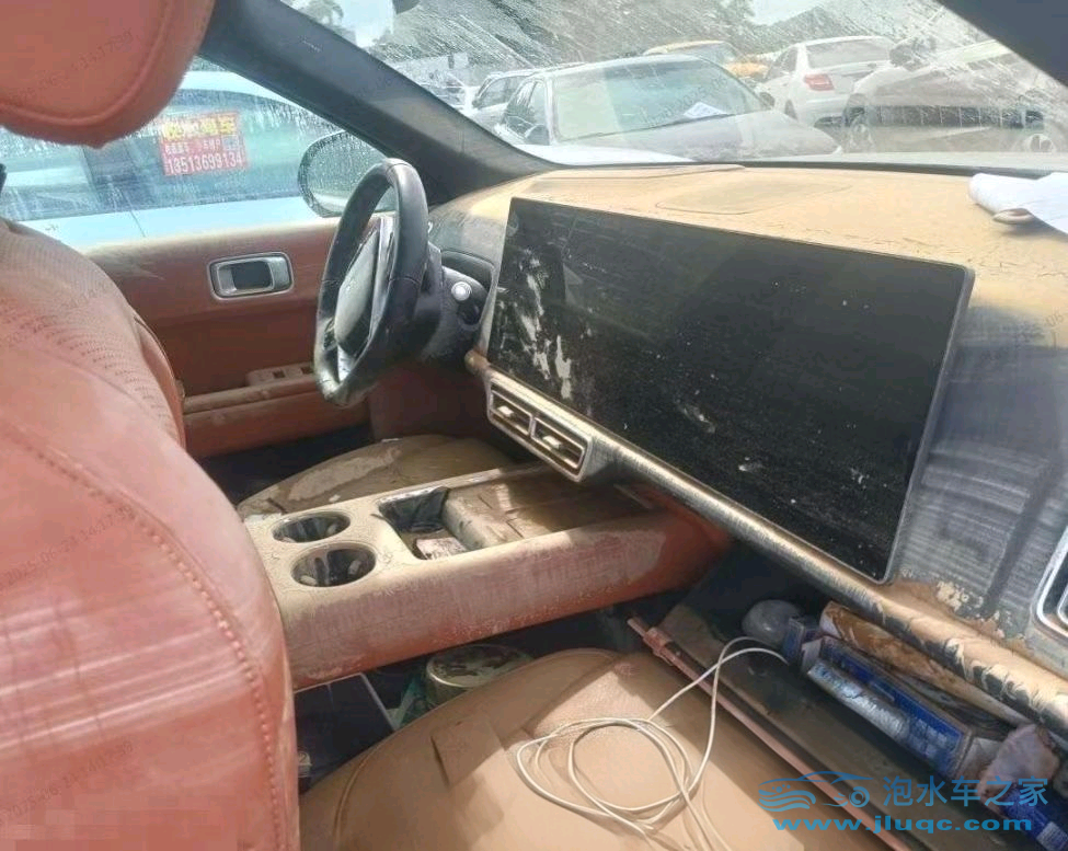24年理想L8