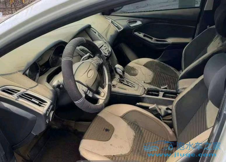 泡水車圖片