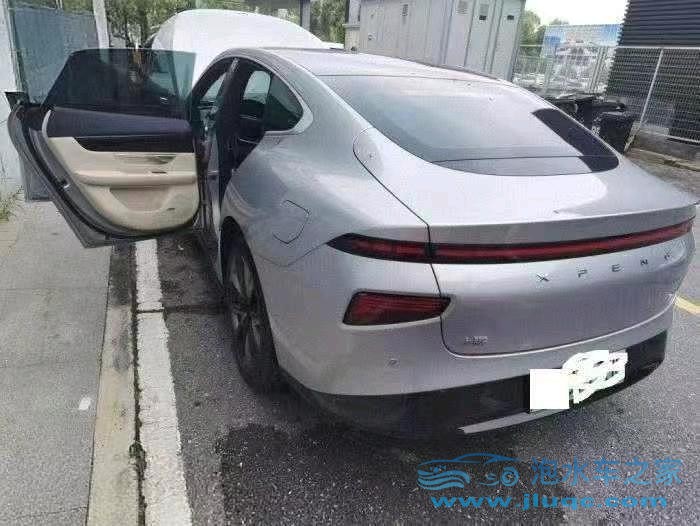 21年小鵬汽車P7