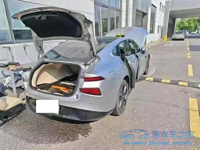 21年小鵬汽車P7