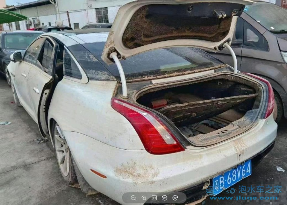 17年捷豹XJ