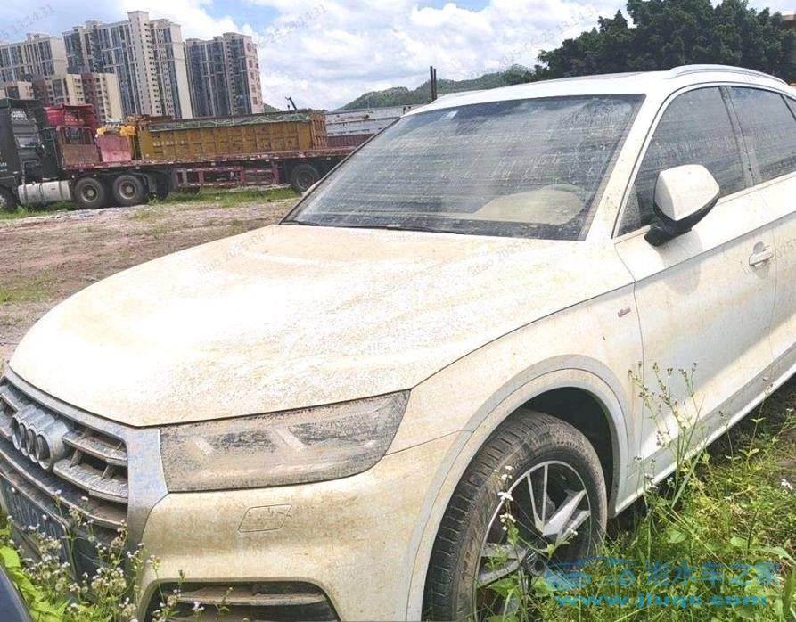 19年奧迪Q5泡水車
