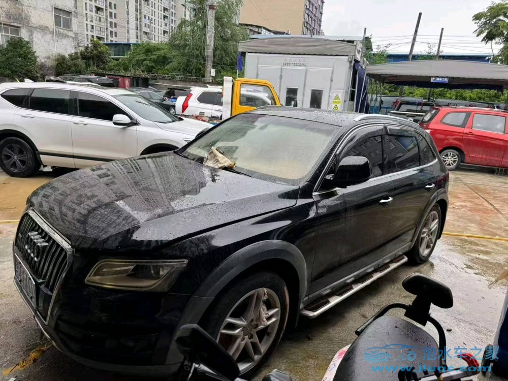 18年奧迪Q5泡水車