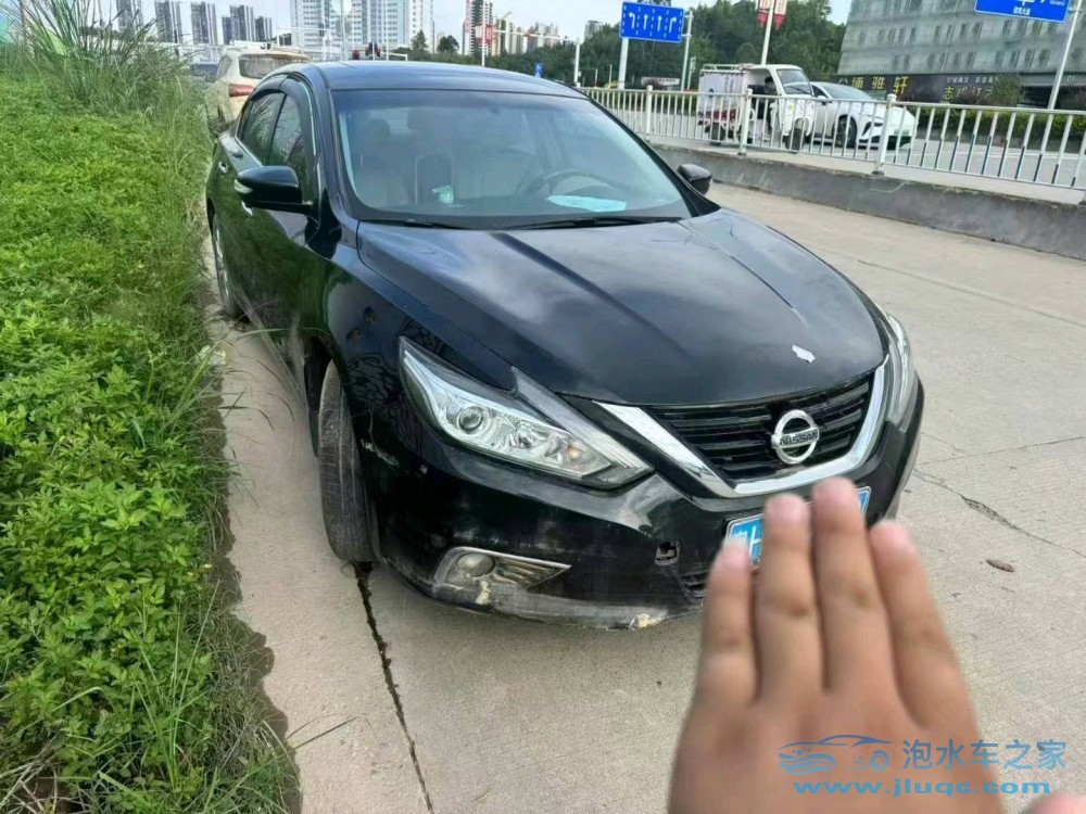 17年日產(chǎn)天籟