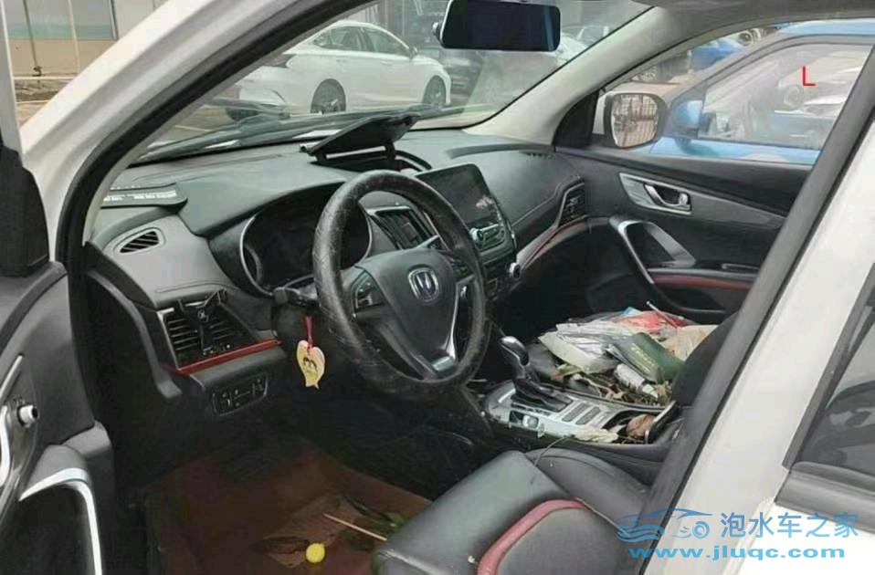 18年長(zhǎng)安長(zhǎng)安CS55