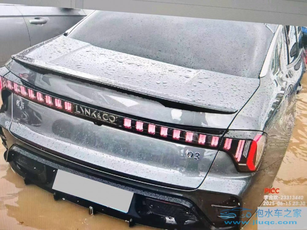 25年領(lǐng)克03