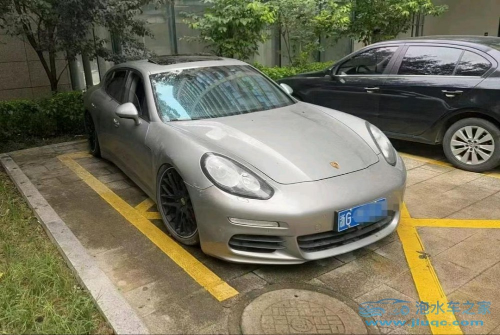 15年保時(shí)捷帕拉梅拉