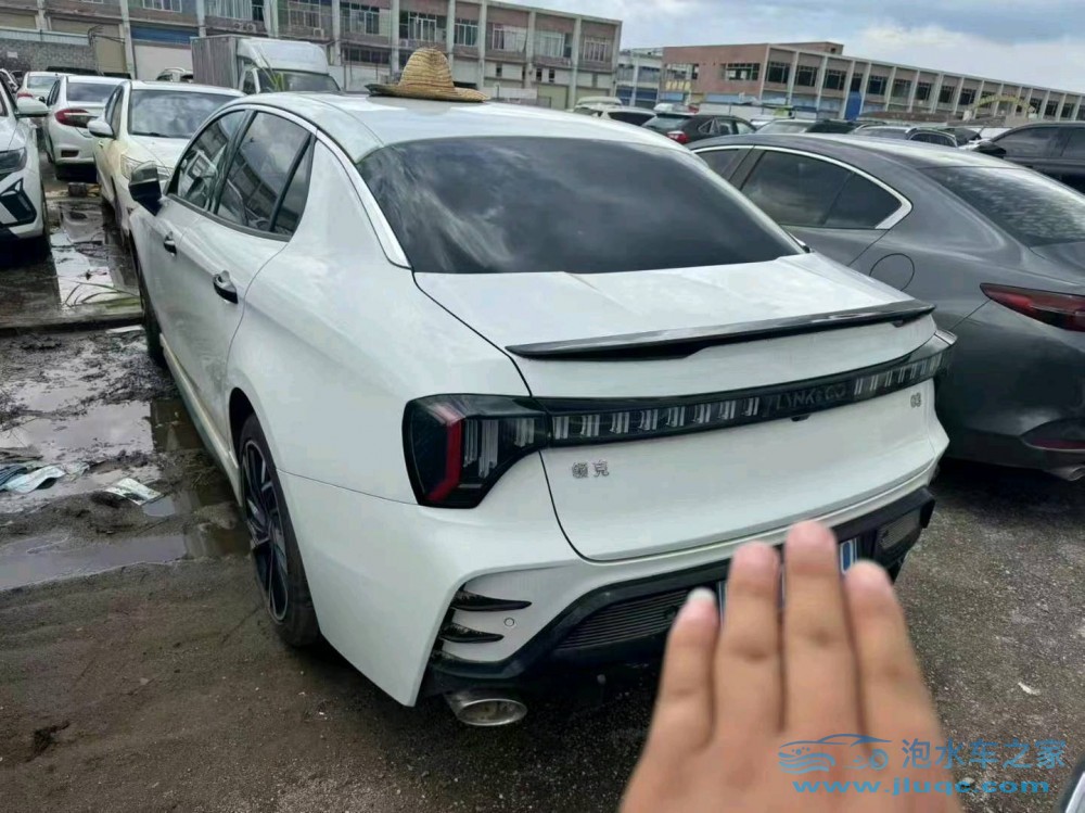 24年領(lǐng)克03