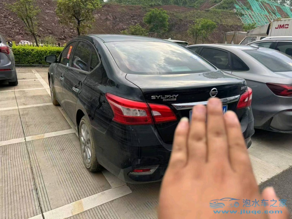 20年日產(chǎn)軒逸