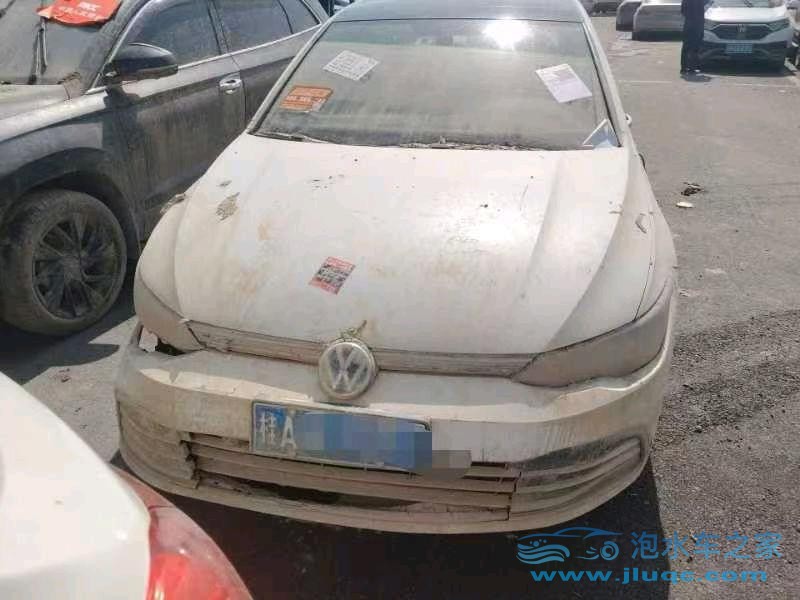 21年大眾高爾夫泡水車