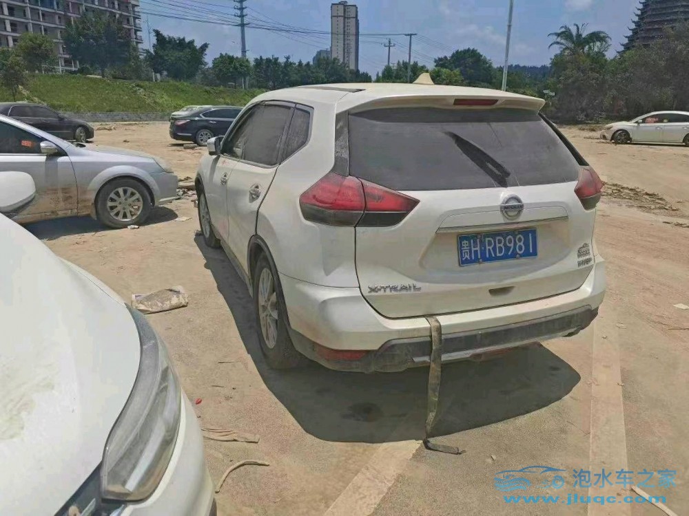 21年日產(chǎn)奇駿