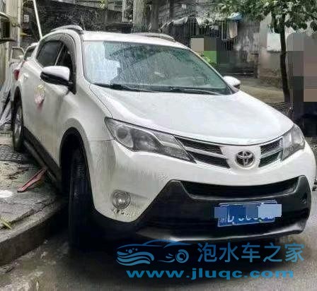 14年豐田RAV4榮放