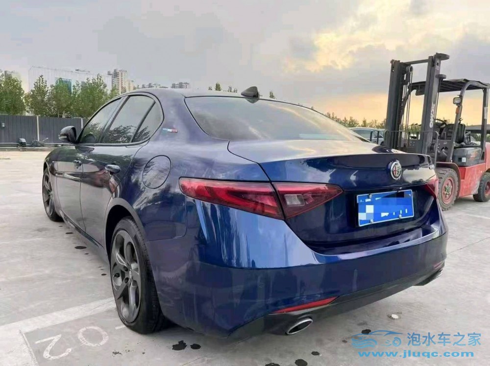 20年阿爾法·羅密歐Giulia
