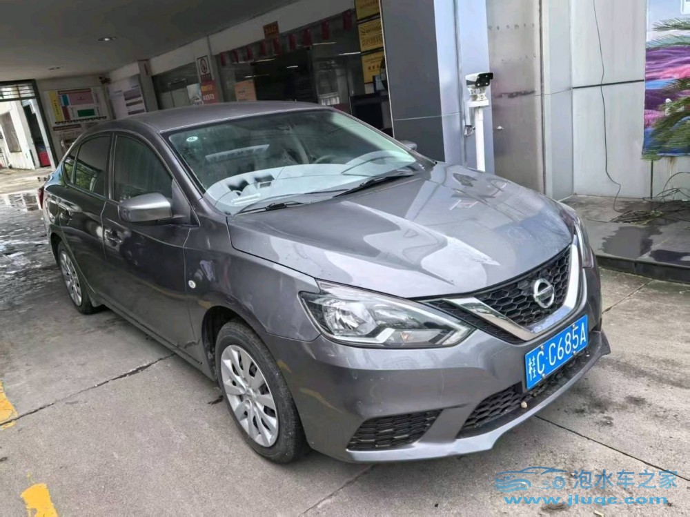 21年日產(chǎn)軒逸泡水車