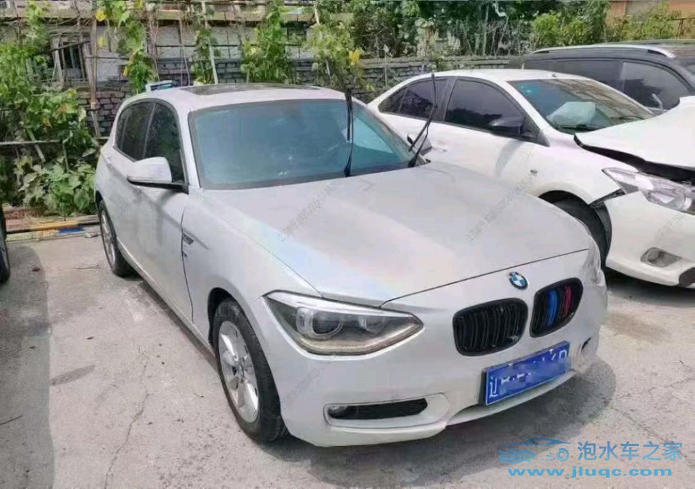 15年寶馬1系泡水車