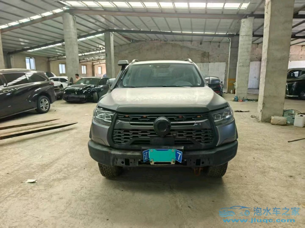 20年長(zhǎng)城炮泡水車