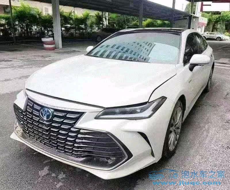 22年豐田亞洲龍泡水車(chē)