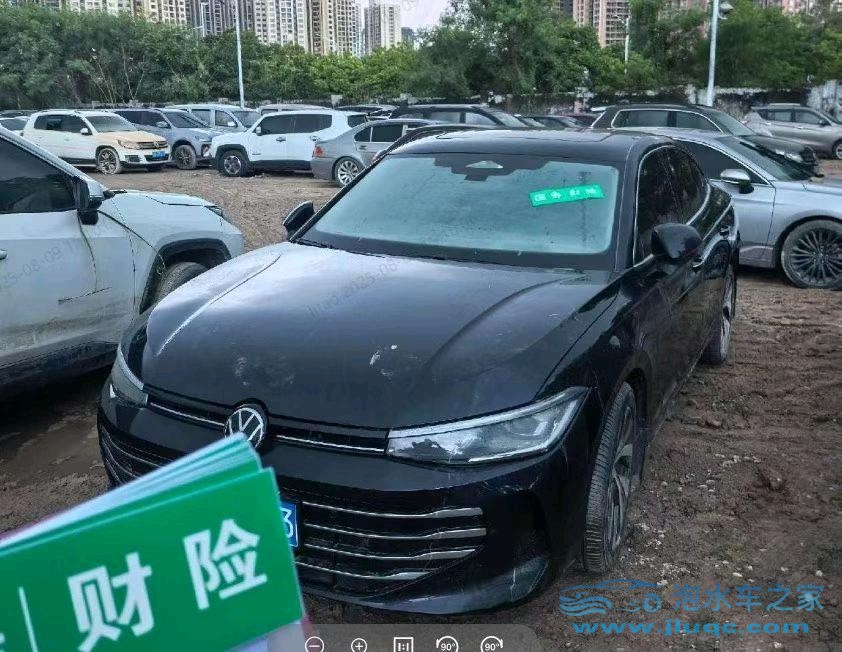 25年大眾帕薩特泡水車