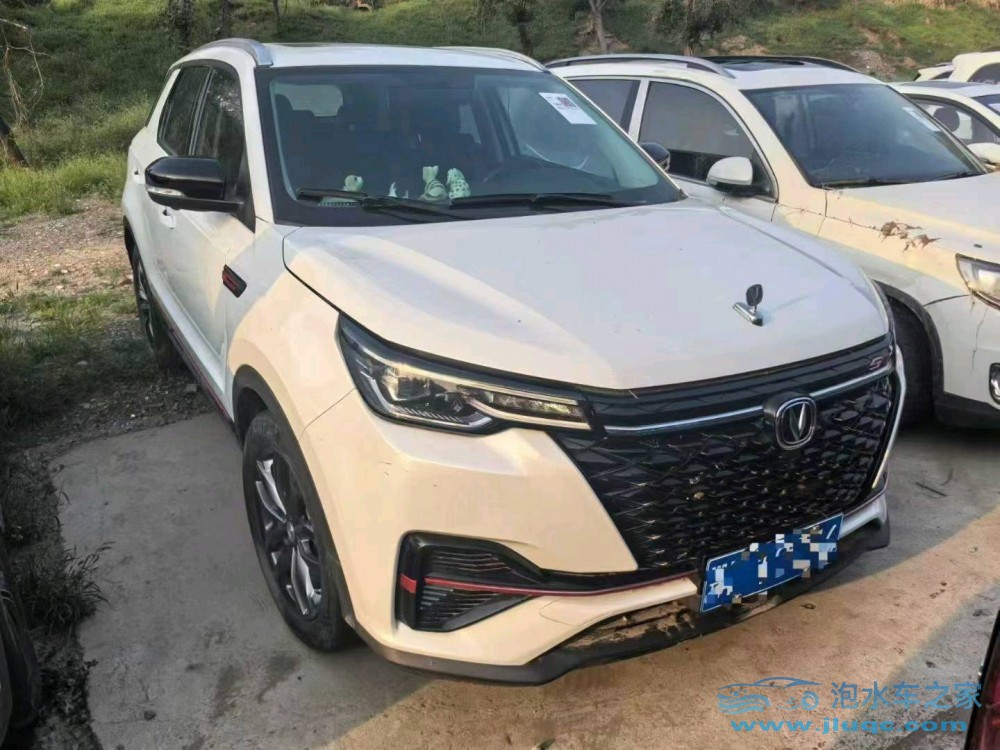 21年長安長安CS55泡水車