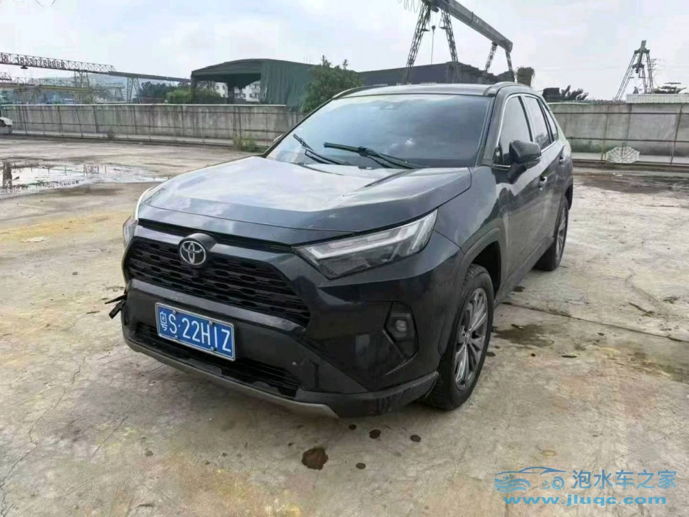 24年豐田RAV4榮放泡水車